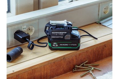 Hikoki Power Charger UC 18DA W4Z
