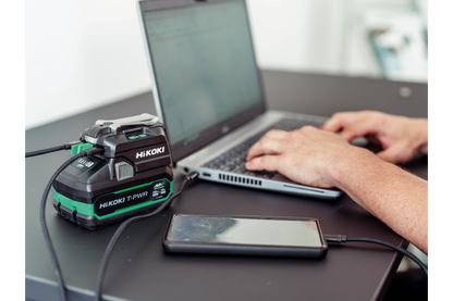 Hikoki Power Charger UC 18DA W4Z